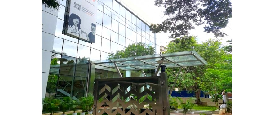 Urban Vault - MGR 14 (Pardhanani Wilshire)